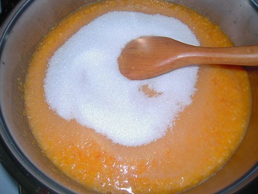 Şeftali Marmelatı Tarifi ve Malzemeleri